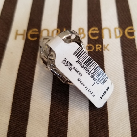 Henri bendel ring - Picture 6 of 7